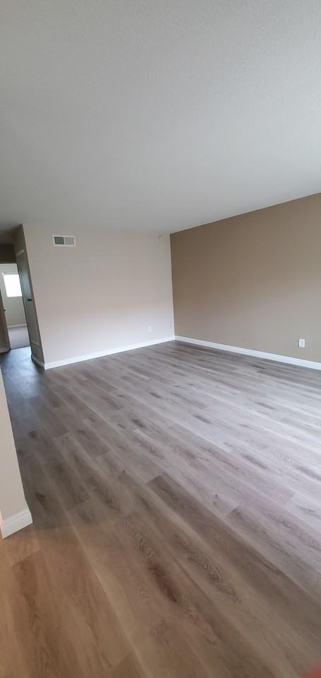 6490 Crescent Ave #23 - Photo 5 of 14