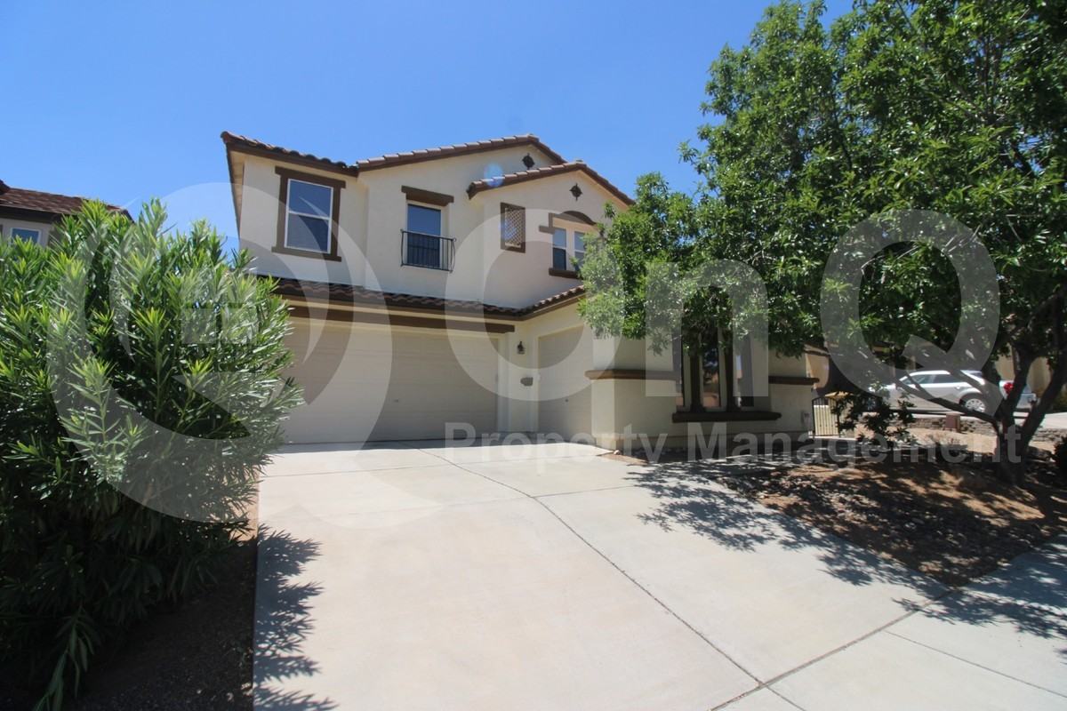 779 W Calle La Bolita - Photo 2 of 50