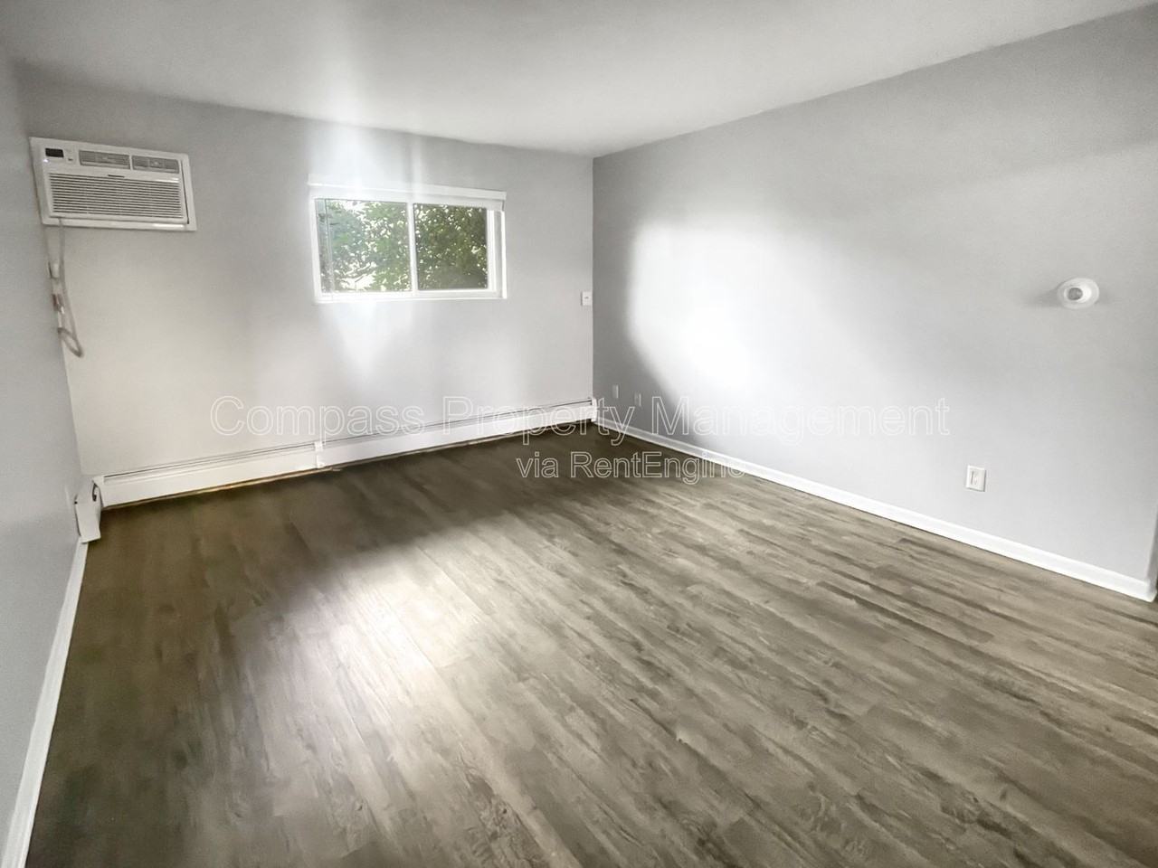 1720 Porter St Sw #12 - Photo 7 of 7