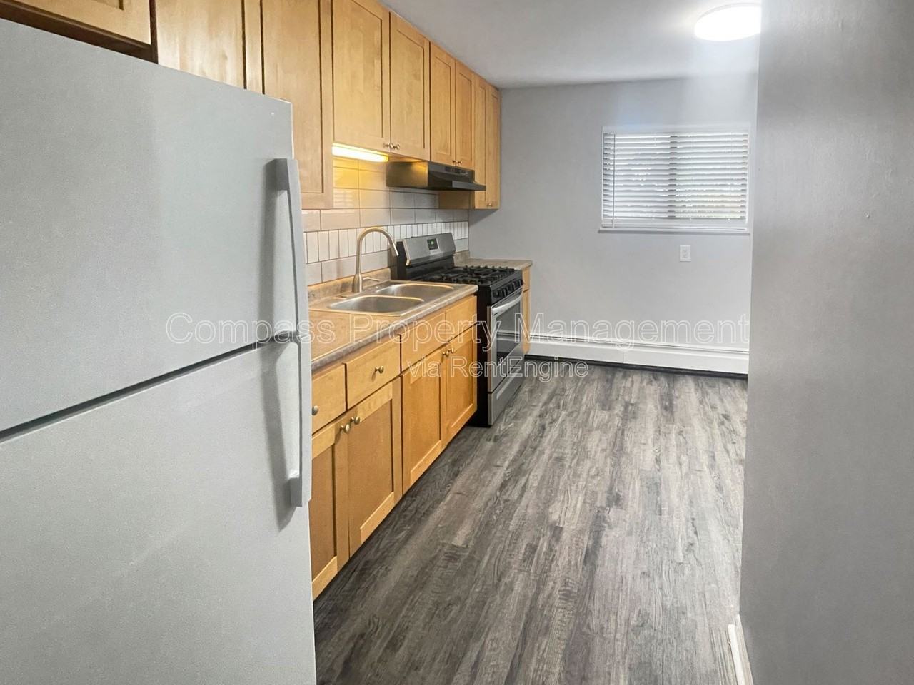 1720 Porter St Sw #12 - Photo 6 of 7