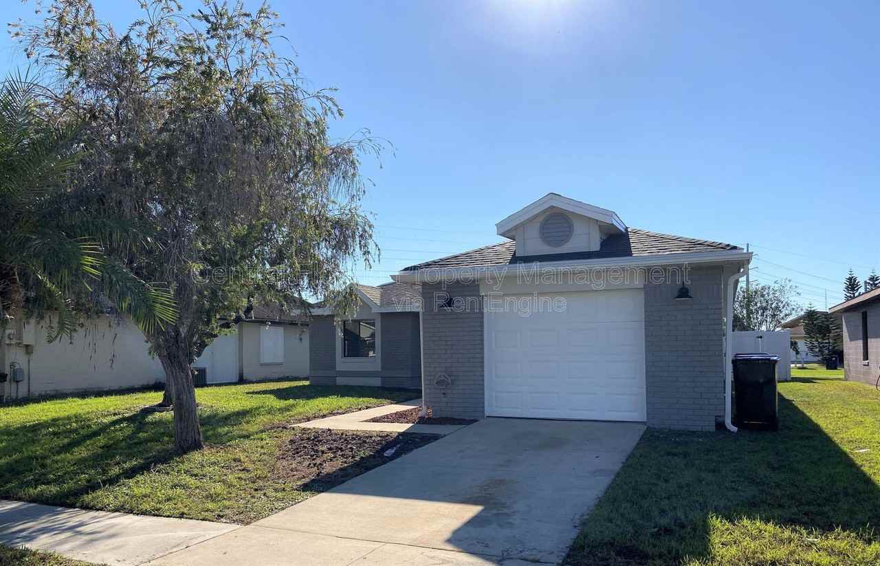 281 Chicago Woods Cir - Photo 3 of 30