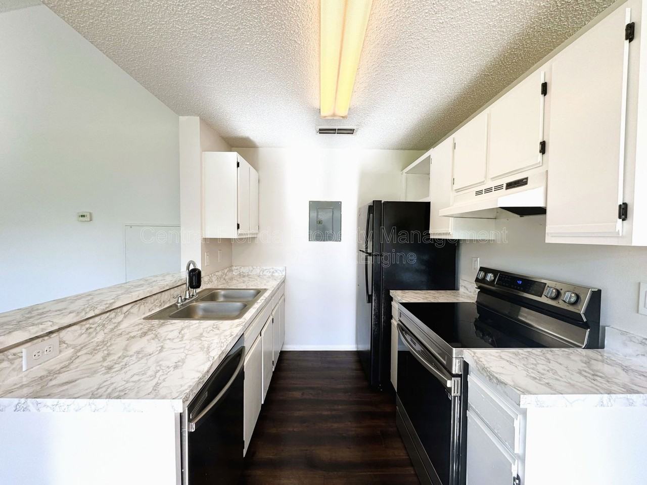 2608 Grassy Point Dr #206 - Photo 7 of 17