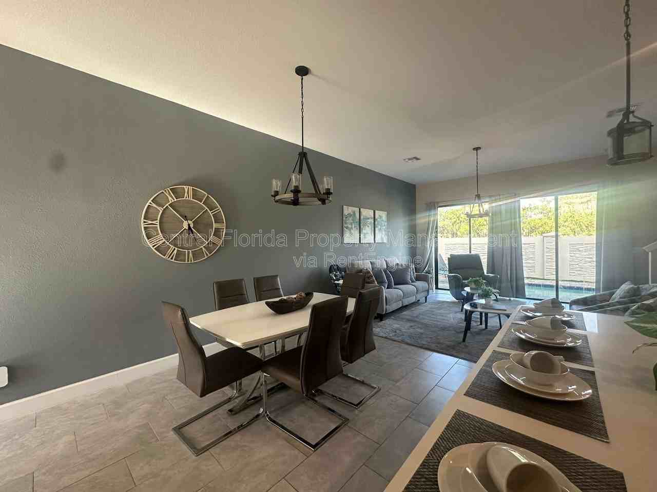 240 Villa Domani Cir - Photo 5 of 36