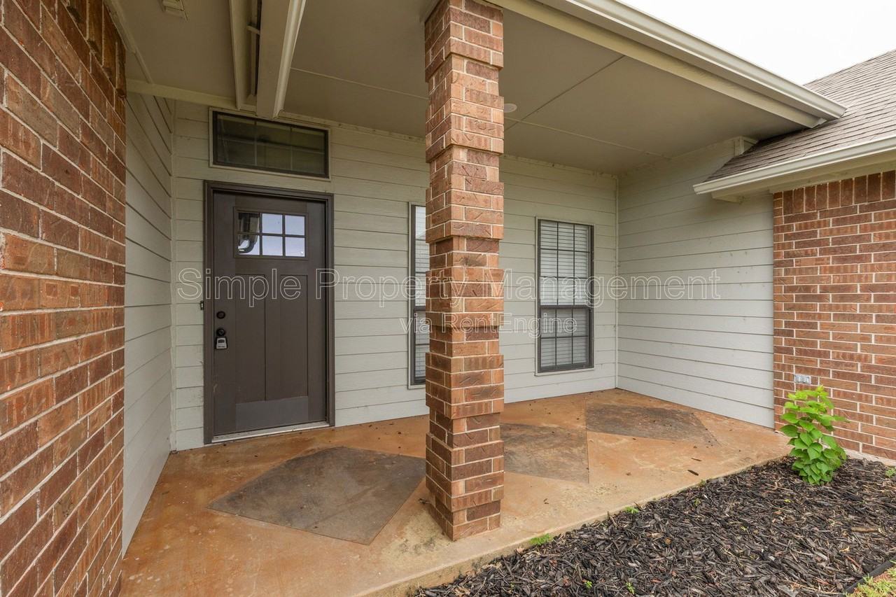 11546 Berkshire - Photo 2 of 39