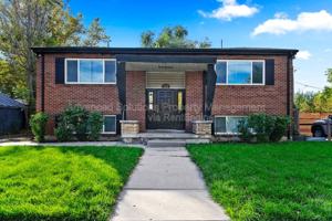 featured image of 370 E Sherman Ave #3