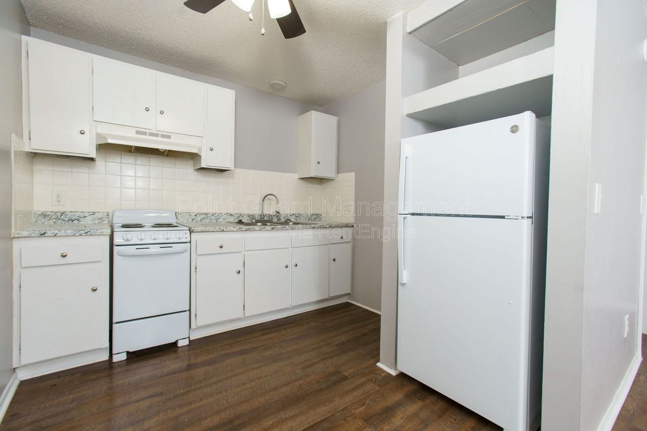 2626 W 9th St N #235 - Photo 2 of 8