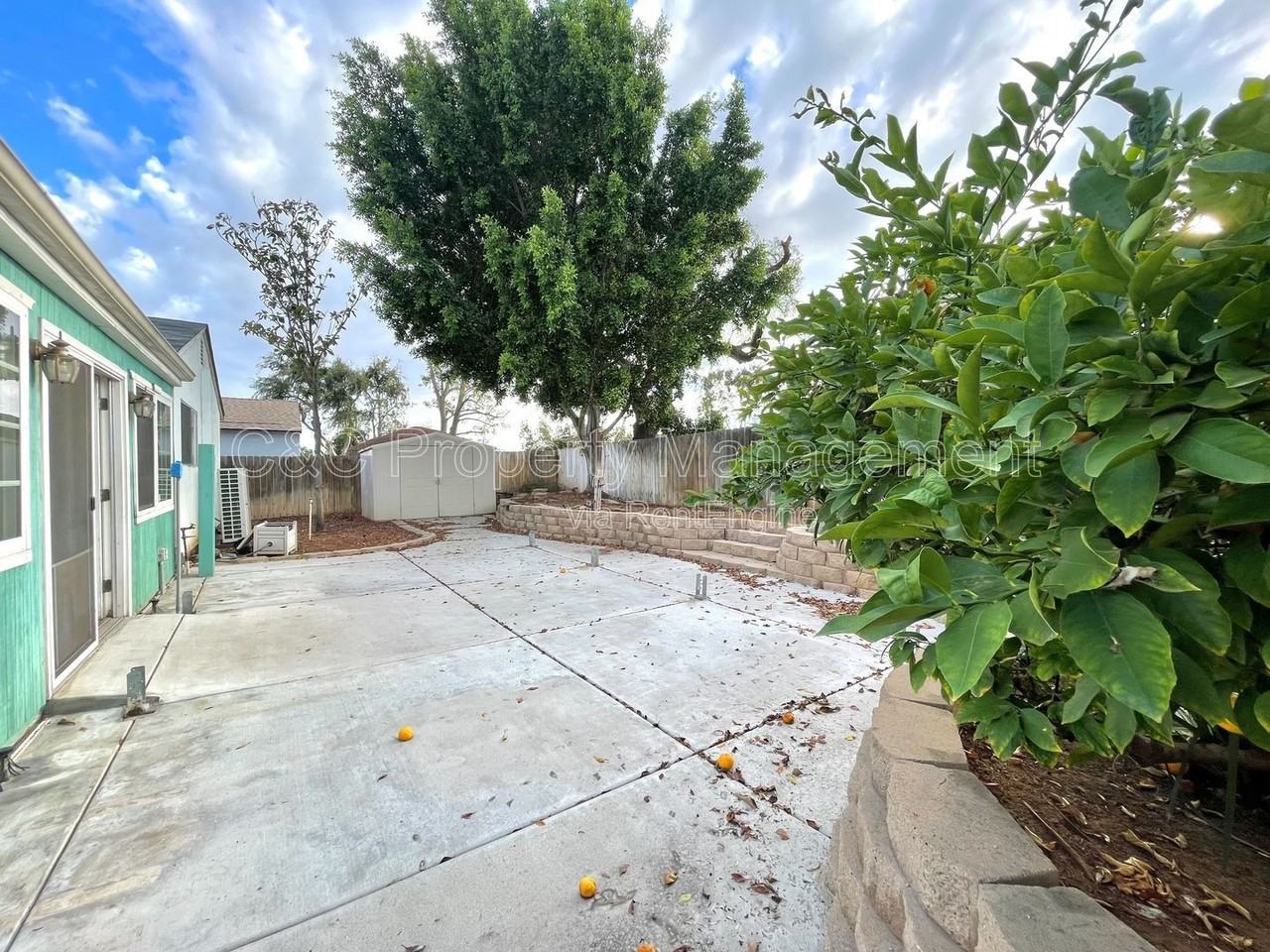 1726 Vulcan St - Photo 2 of 12