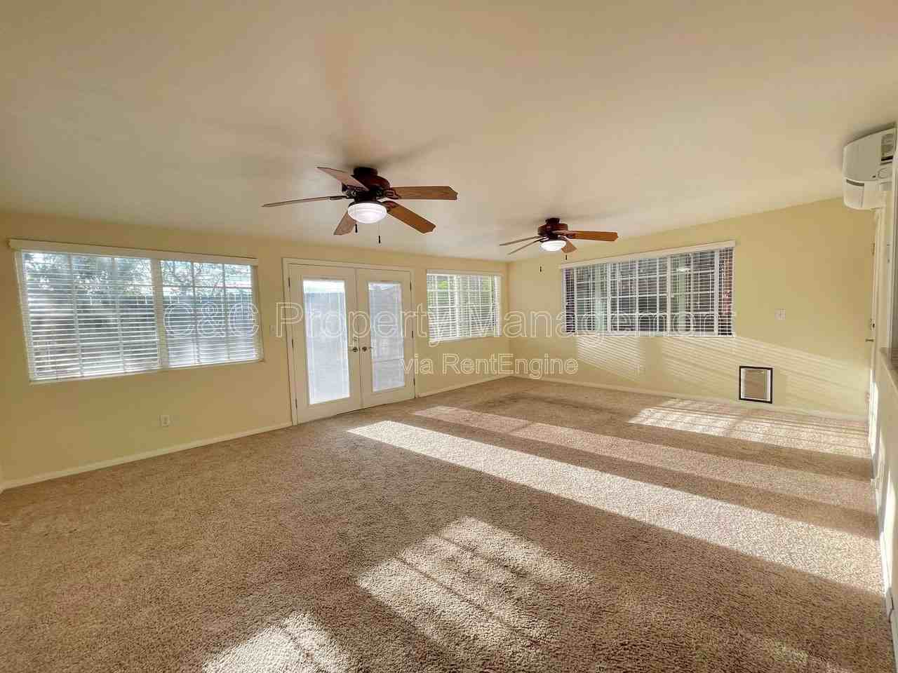 1726 Vulcan St - Photo 5 of 12