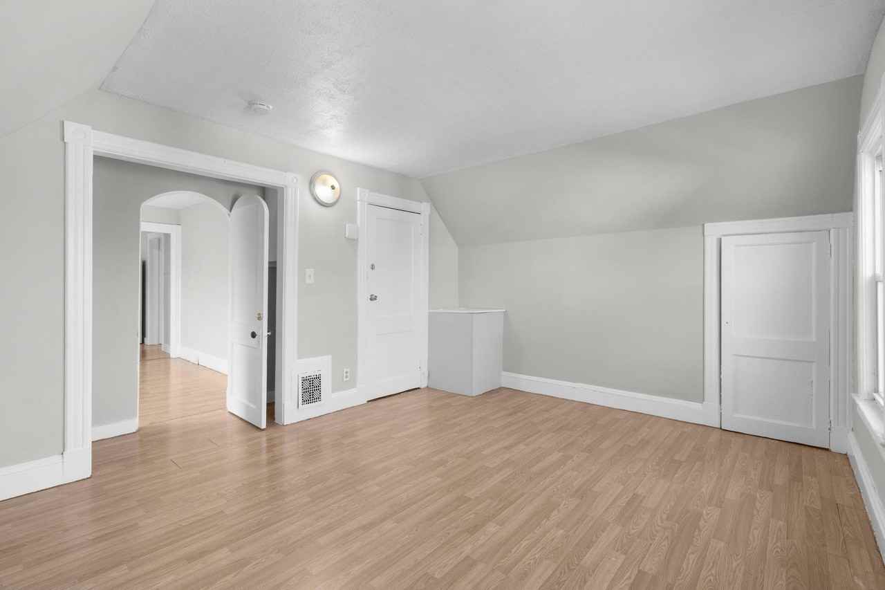 7 Hazel St #3 - Photo 5 of 26