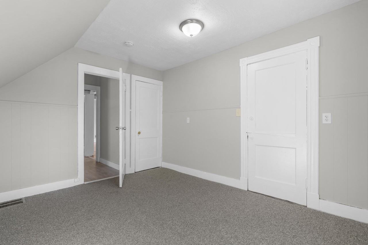 7 Hazel St #3 - Photo 6 of 26