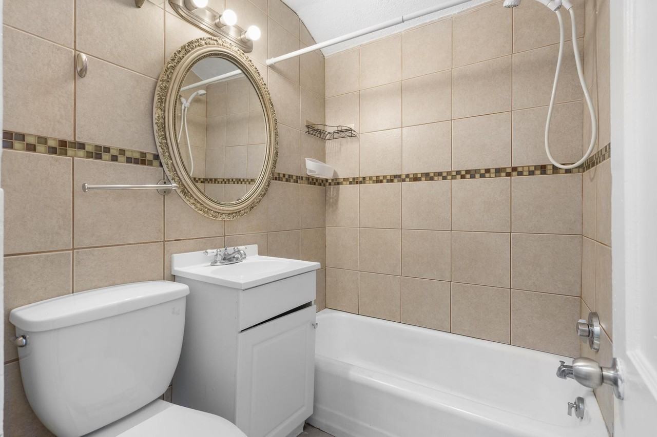 7 Hazel St #3 - Photo 2 of 26