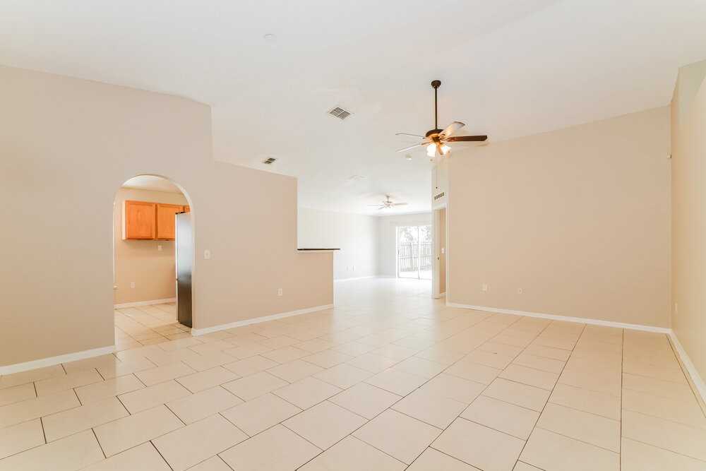 5070 Silver Thistle Ln - Photo 4 of 16