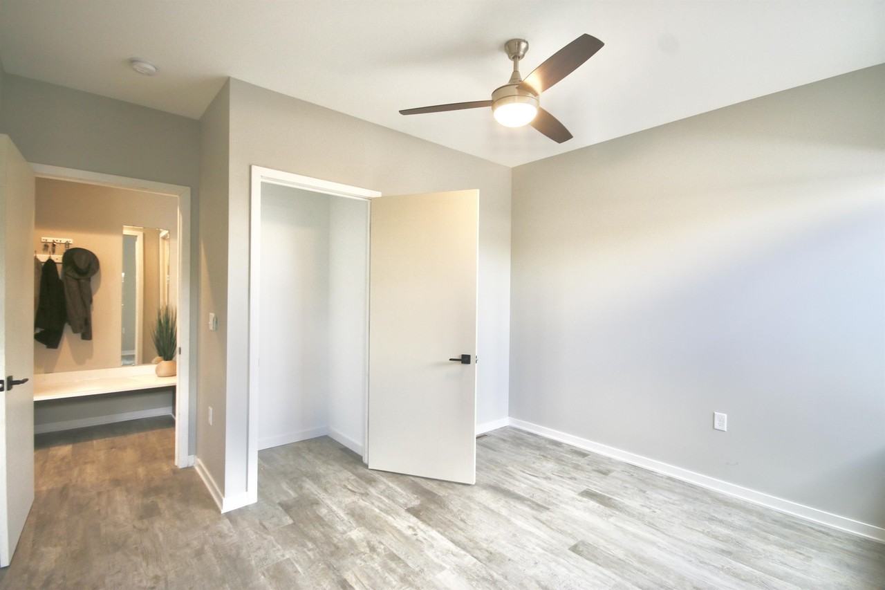 2210 N Newhall St #2210 - Photo 7 of 34