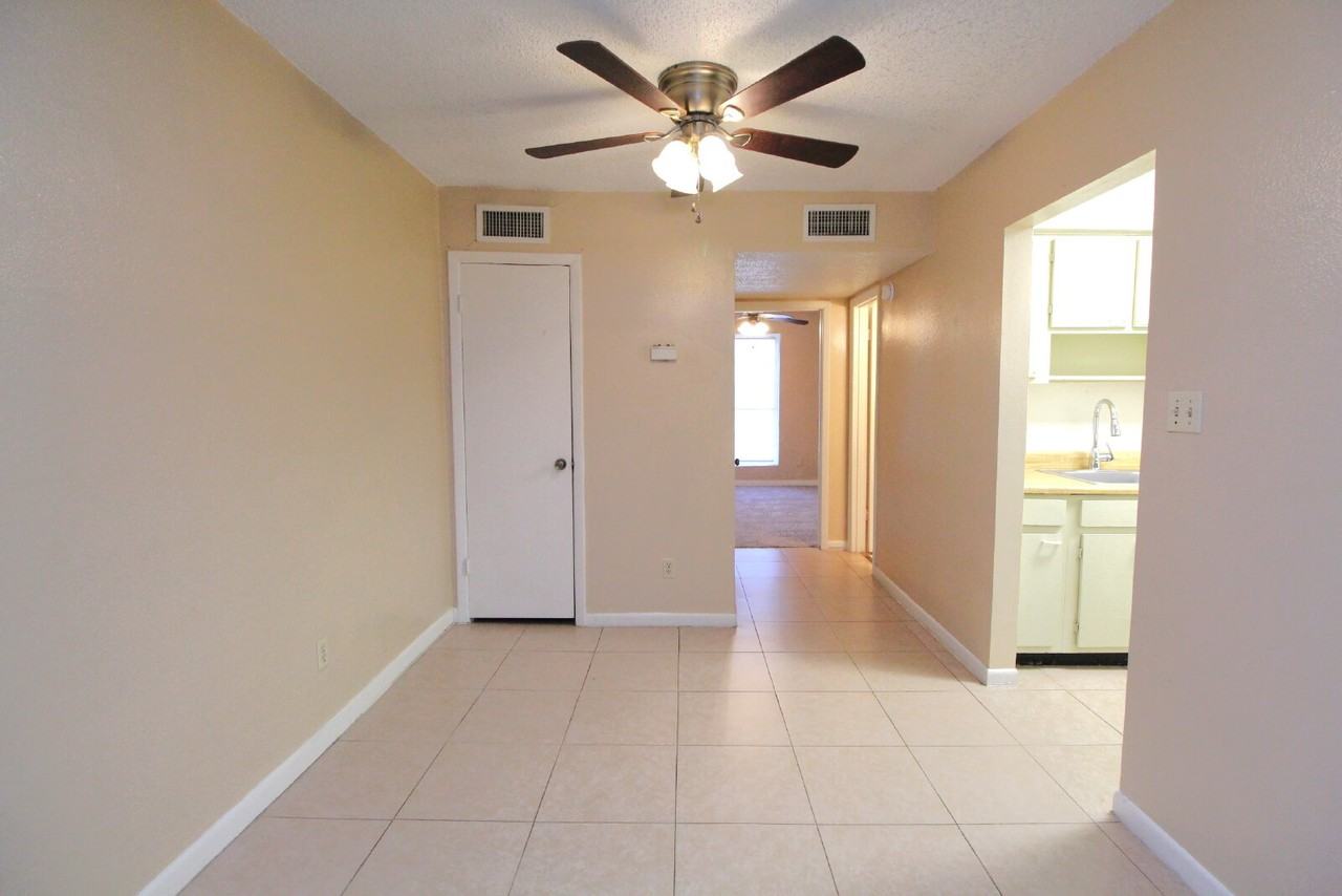 600 Scenic Hwy - Photo 2 of 16