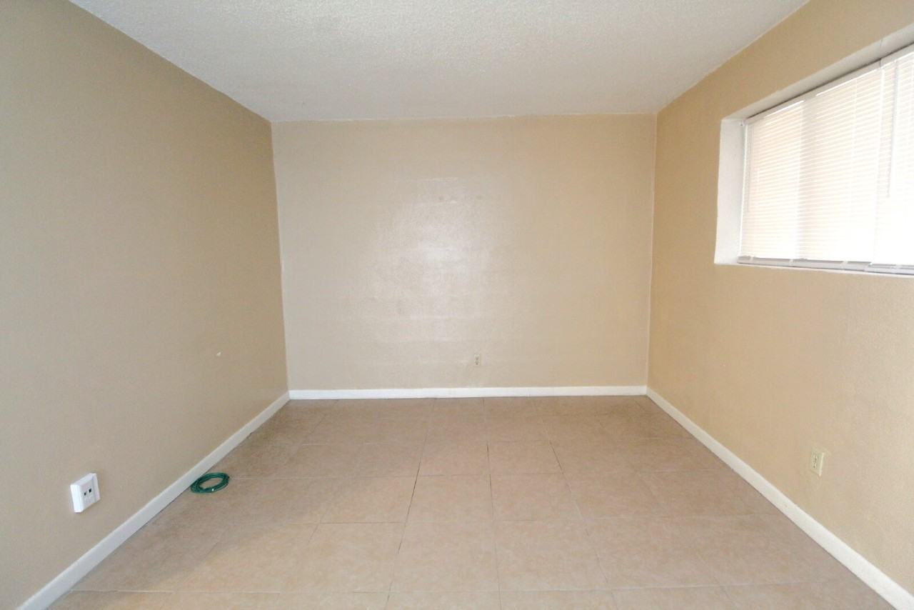 600 Scenic Hwy - Photo 4 of 16