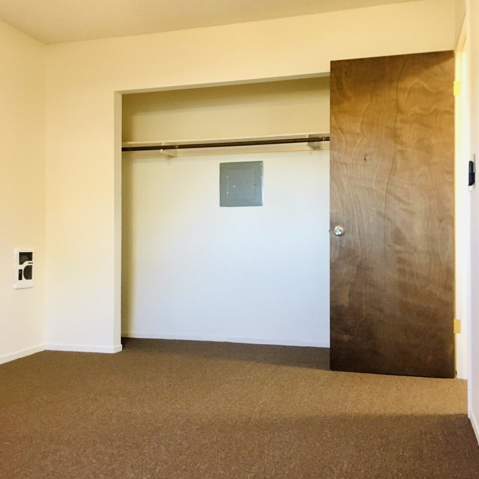 209 Wright Ln #1 - Photo 4 of 31