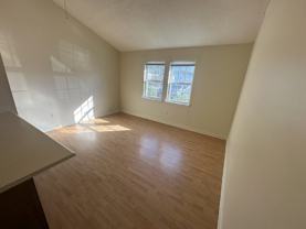 286 Pleasant St - Photo 1 of 1