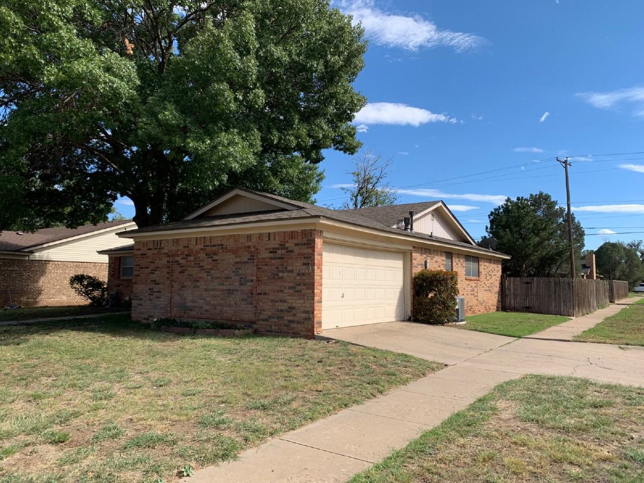 4619 61st St - Photo 3 of 18