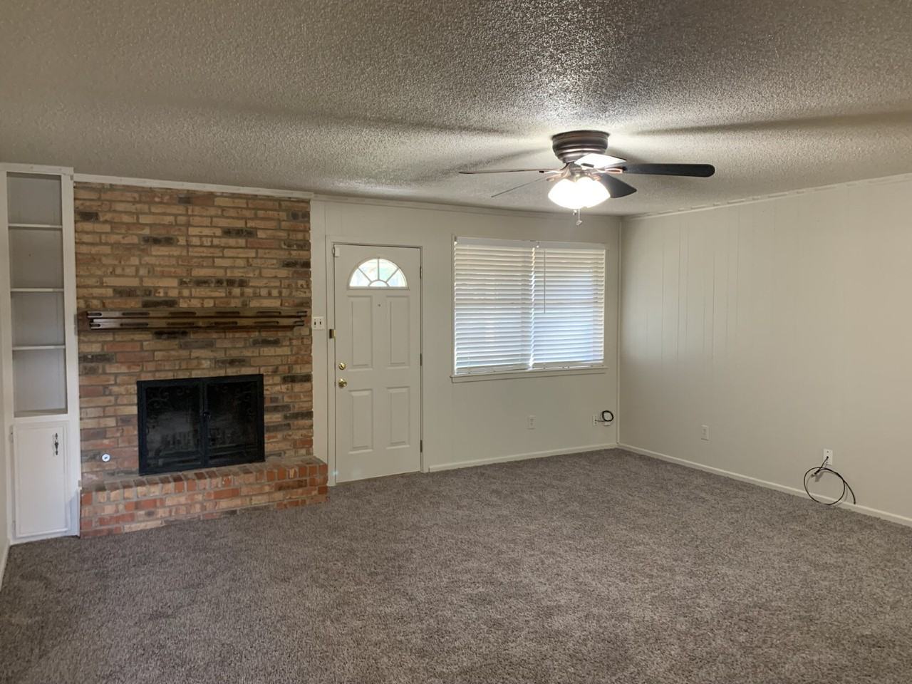 4619 61st St - Photo 4 of 18