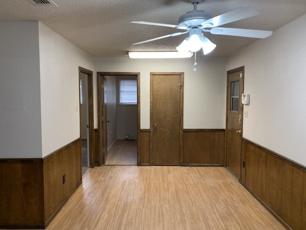 4619 61st St - Photo 7 of 18