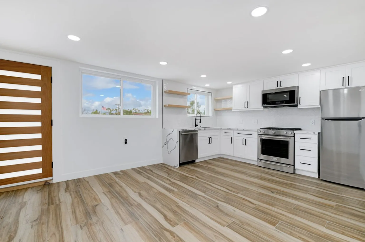 351 Eucalyptus Ave #2 - Photo 7 of 11