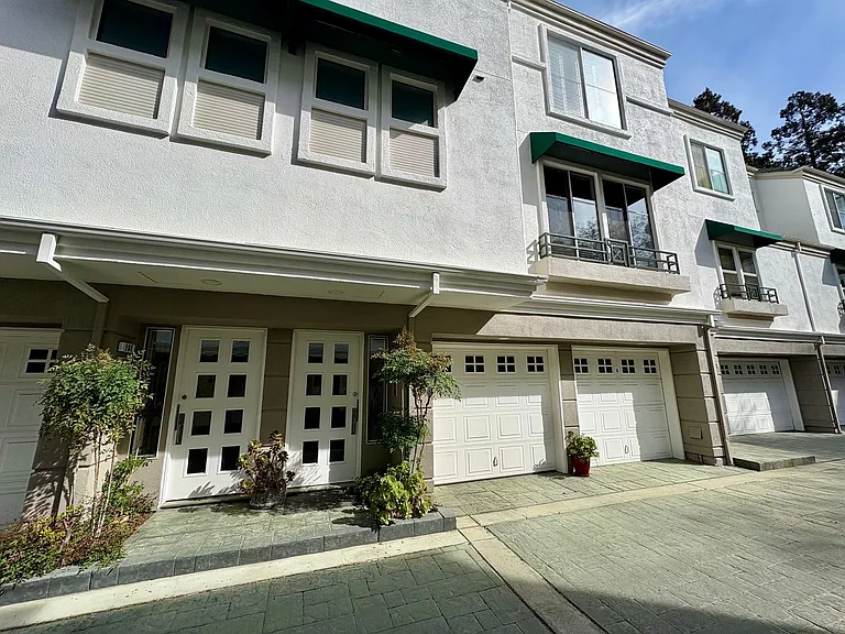 445 Milan Dr #102 - Photo 4 of 9