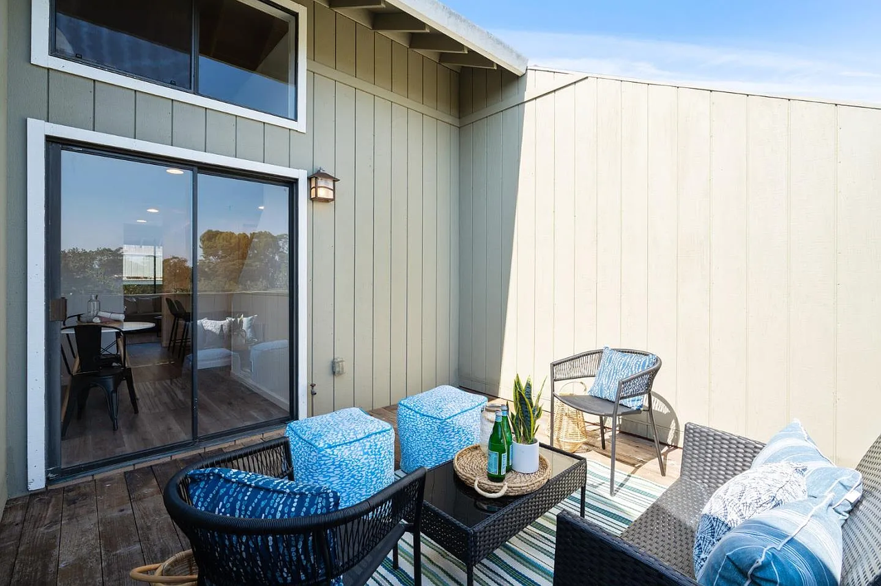 565 English Ave #17 - Photo 7 of 15