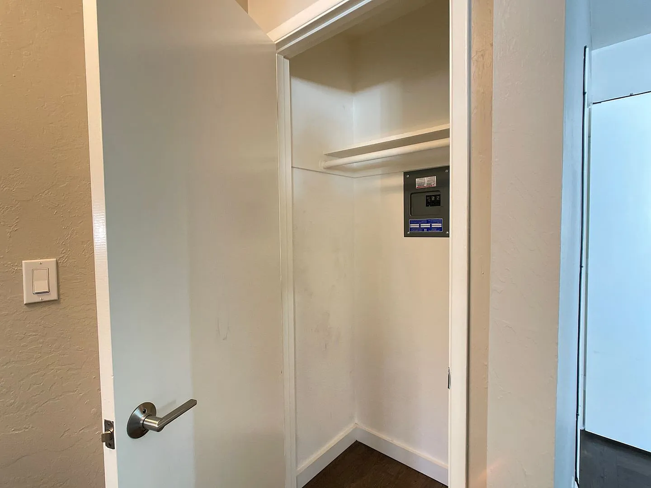 806 Fulton St #3 - Photo 5 of 12