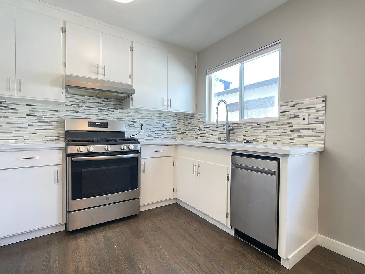 806 Fulton St #3 - Photo 7 of 12