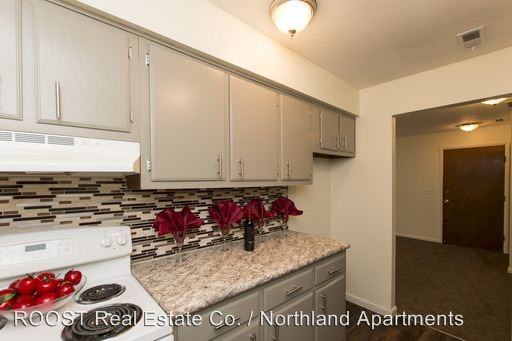 1339 Vester Ave - Photo 3 of 13