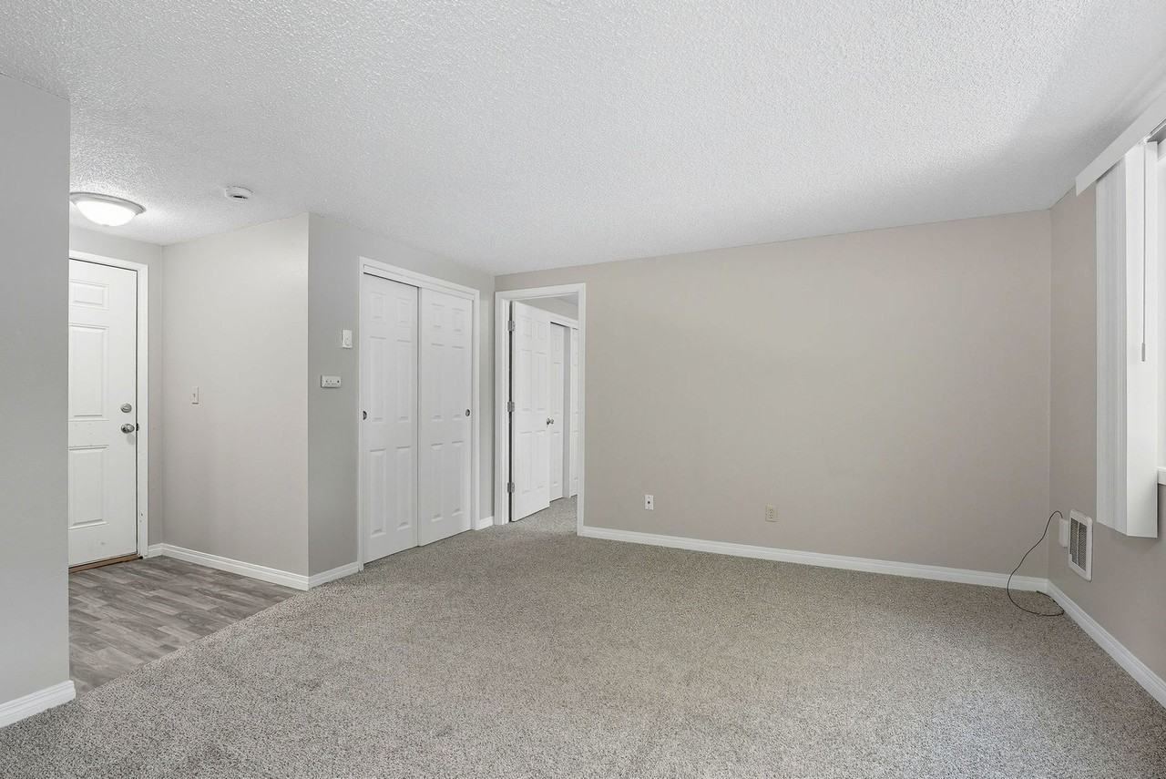 Eagles Landing Apartments in Cheney near EWU! - Photo 7 of 34