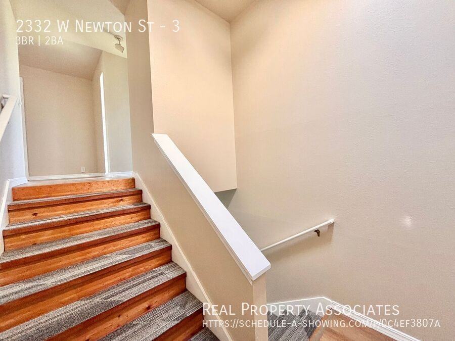 2332 West Newton Street #3 - Photo 3 of 36