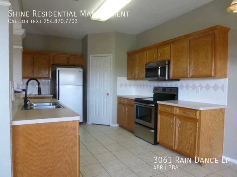 3061 Rain Dance Loop - Photo 3 of 22