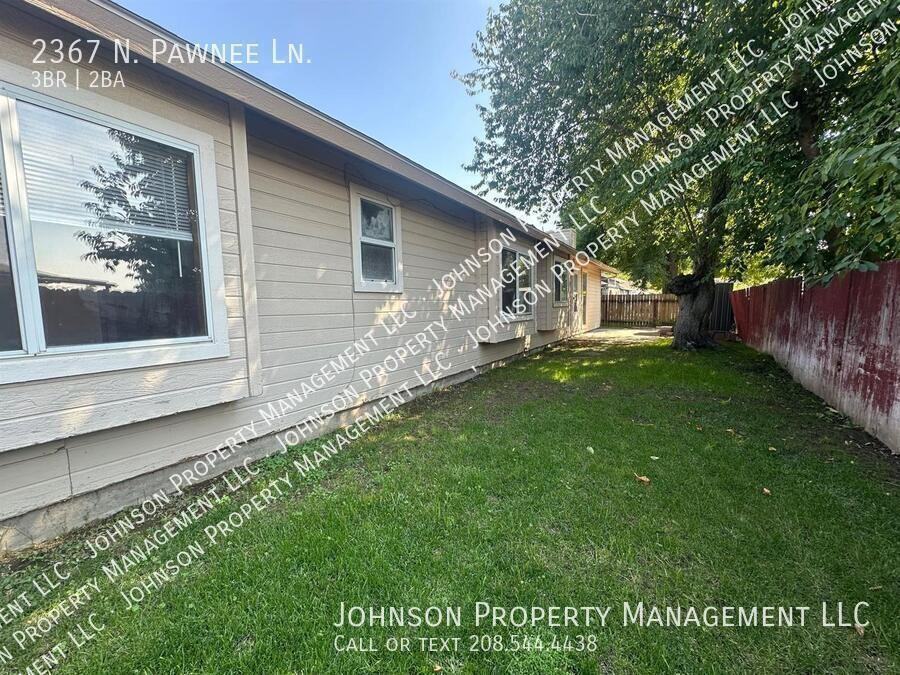 2367 N Pawnee Ln - Photo 2 of 20