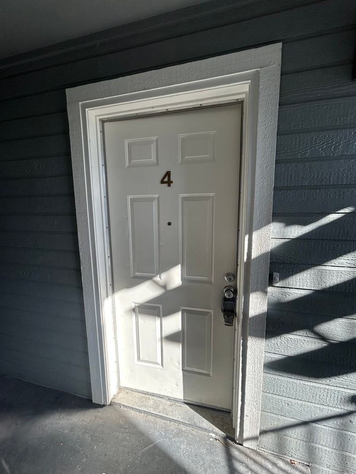 29536 Dixon Street #4 - Photo 2 of 10