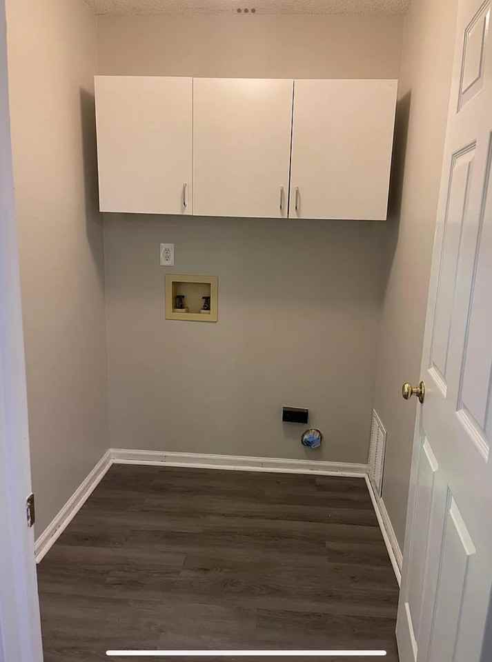 4218 Queen Victoria Pl #NA - Photo 7 of 43