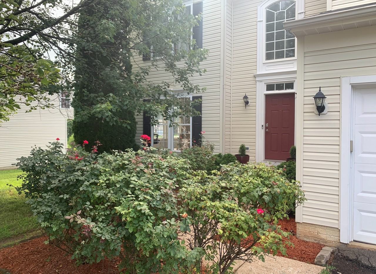 18 Crimson Way #NA - Photo 2 of 42