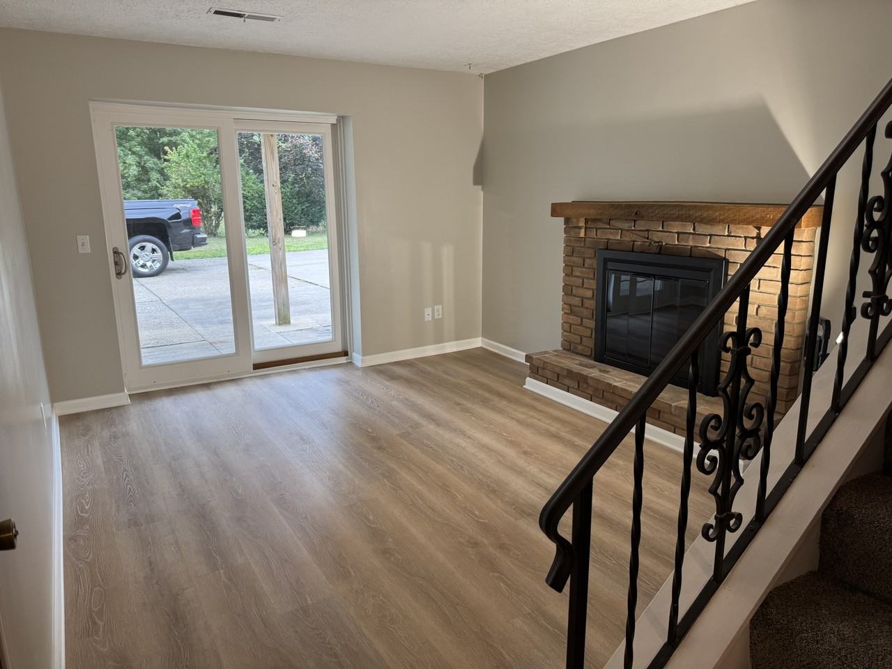 5663 Frank Ave Nw #NA - Photo 6 of 29