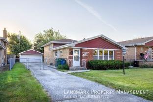 8206 Mcvicker Ave - Photo 1 of 1