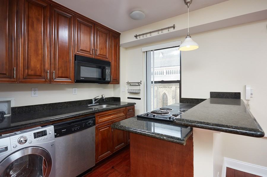 1125 12th Street Northwest #44 - Photo 4 of 13