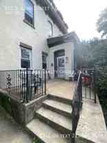 521 S 42nd St #1R - Photo 1 of 1