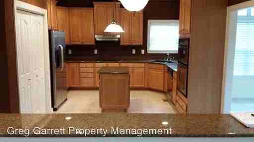 121 Grandville Arch - Photo 3 of 13