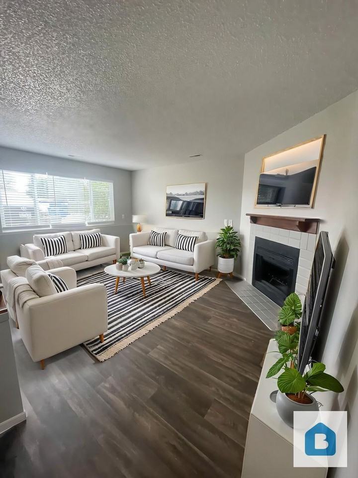 5525 Bowden Loop #C - Photo 4 of 24