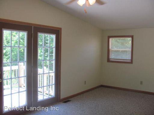 1696 US-23 - Photo 2 of 8