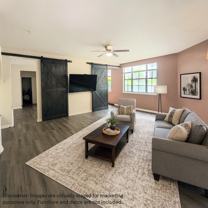 911 N Orange Ave - Photo 1 of 1