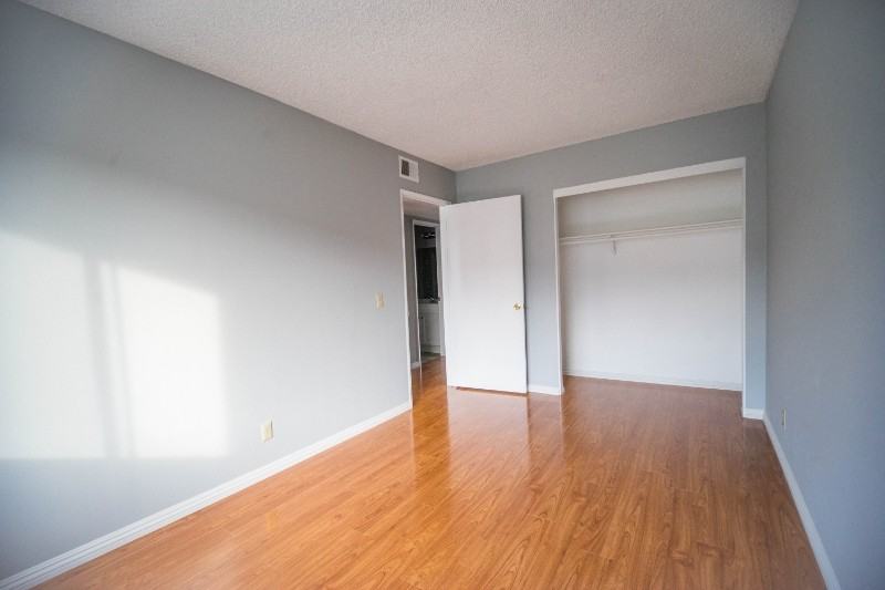 Tracy St - Photo 3 of 10