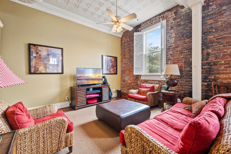 4 Beaufain Street #205 - Photo 6 of 19