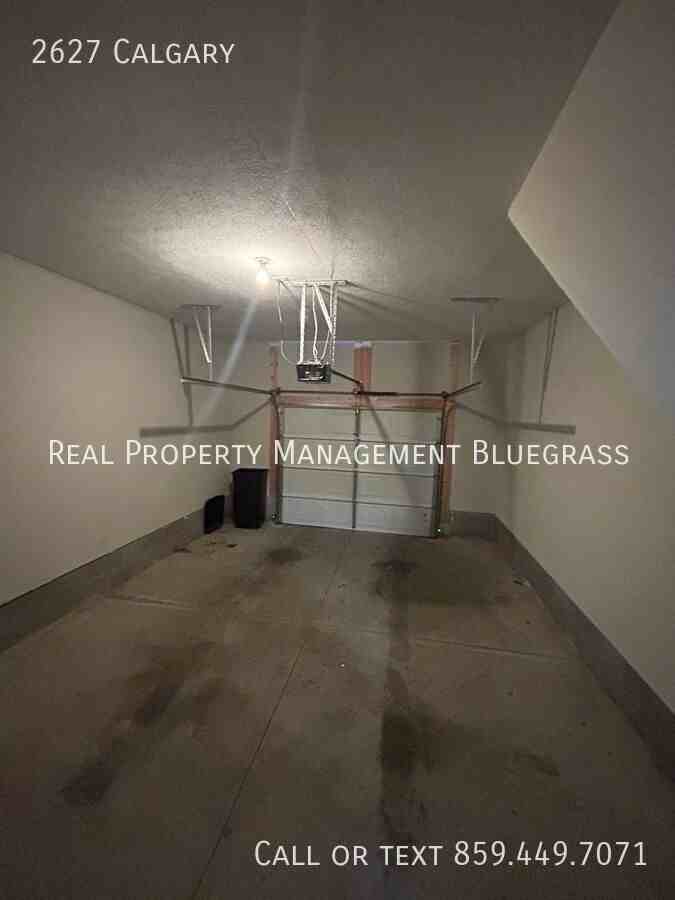 2627 Calgary - Photo 4 of 18