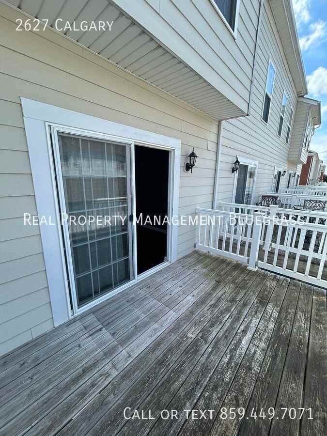 2627 Calgary - Photo 7 of 18