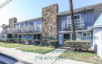 315 N Acacia Ave #C - Photo 1 of 1